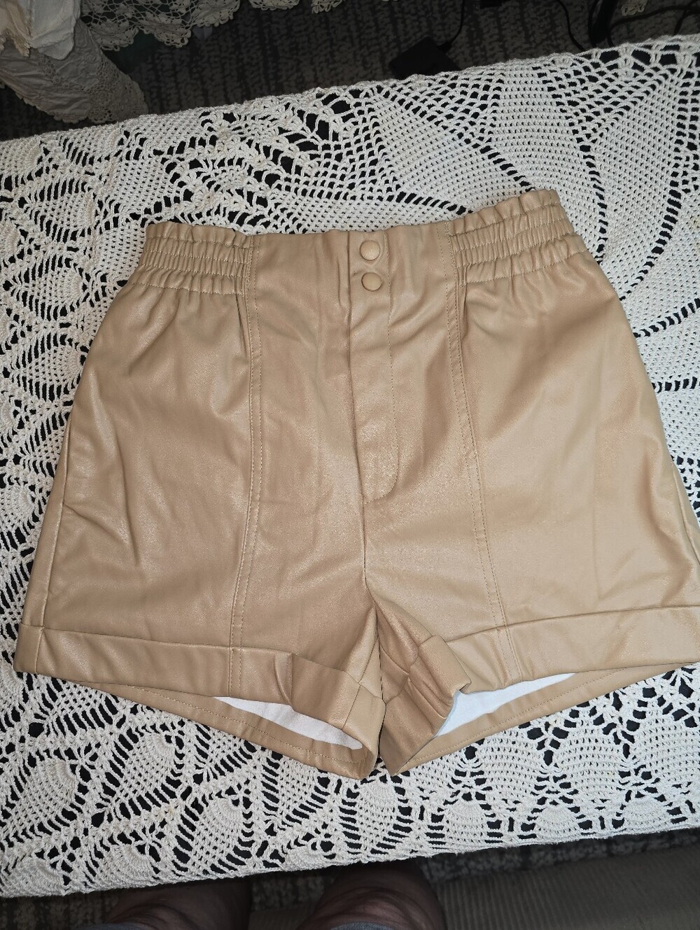Strut & Bolt Camel Faux Leather Shorts, High Waist, Women Med, New